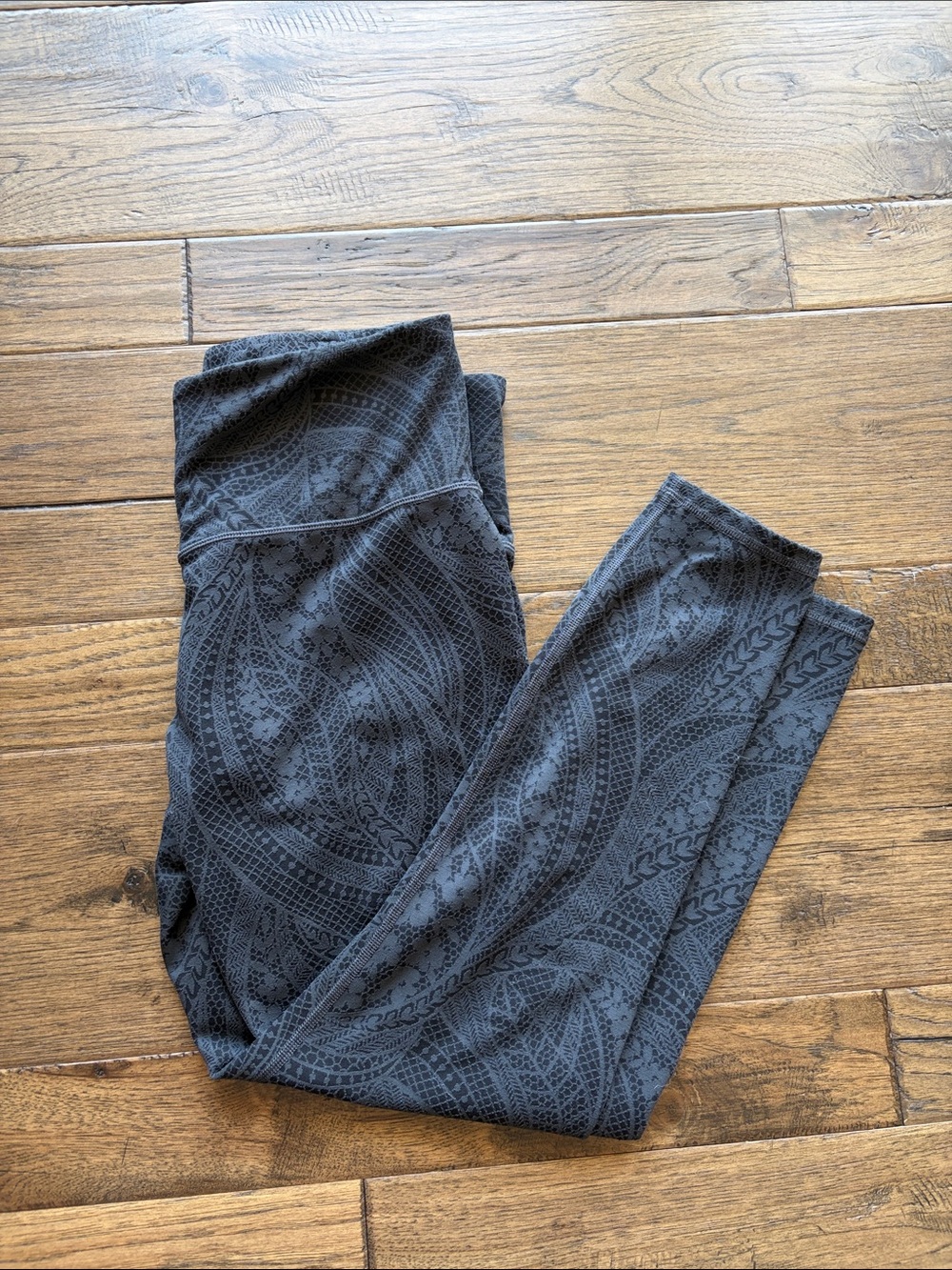 Athleta Black Patterned High-Rise Leggings
